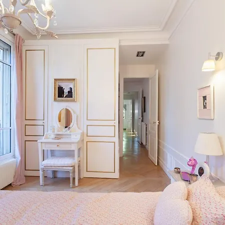 Amazing Saint-germain *